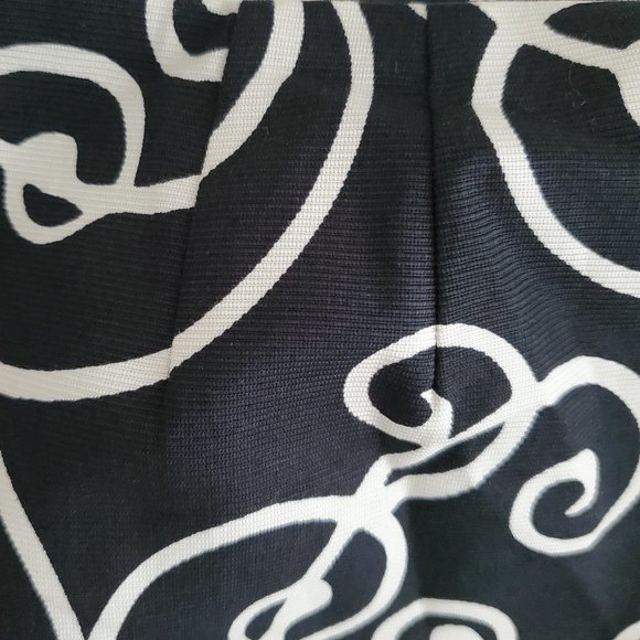 Ann Taylor Scrolling Swirls Short A-line Skirt | NWT | 0P | Black White - Picture 14 of 15